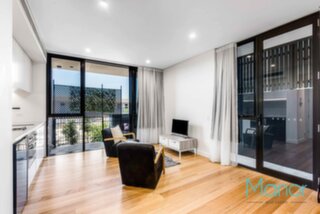 Flat 53 Susan Schardt Way Putney