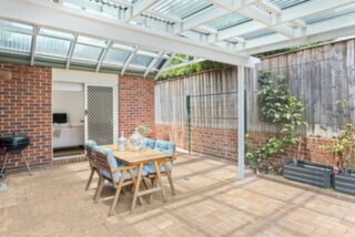 Unit 2, 7 Hovell Ct