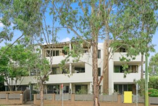 18 12 14 Darcy Road Westmead