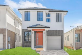 38 Gemini Street Box Hill