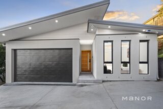 6 Heath Street